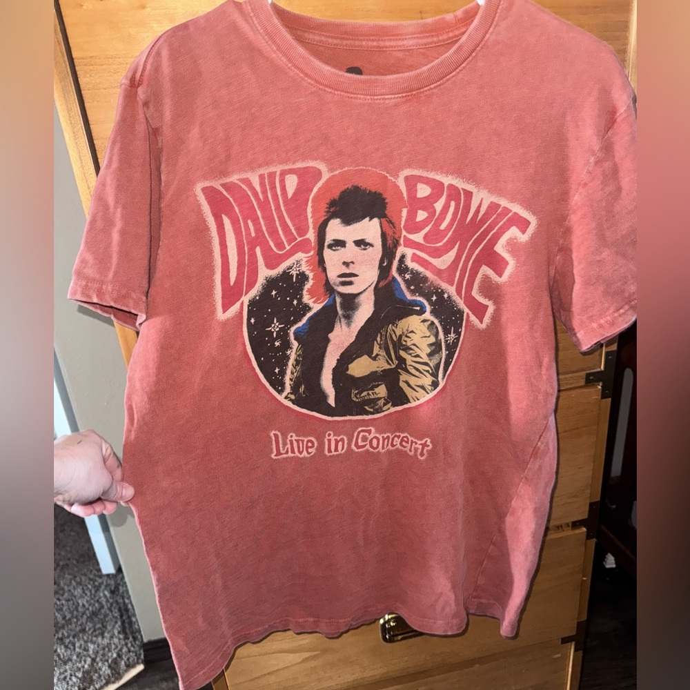 Lucky Brand Bowie Graphic Tee in Red